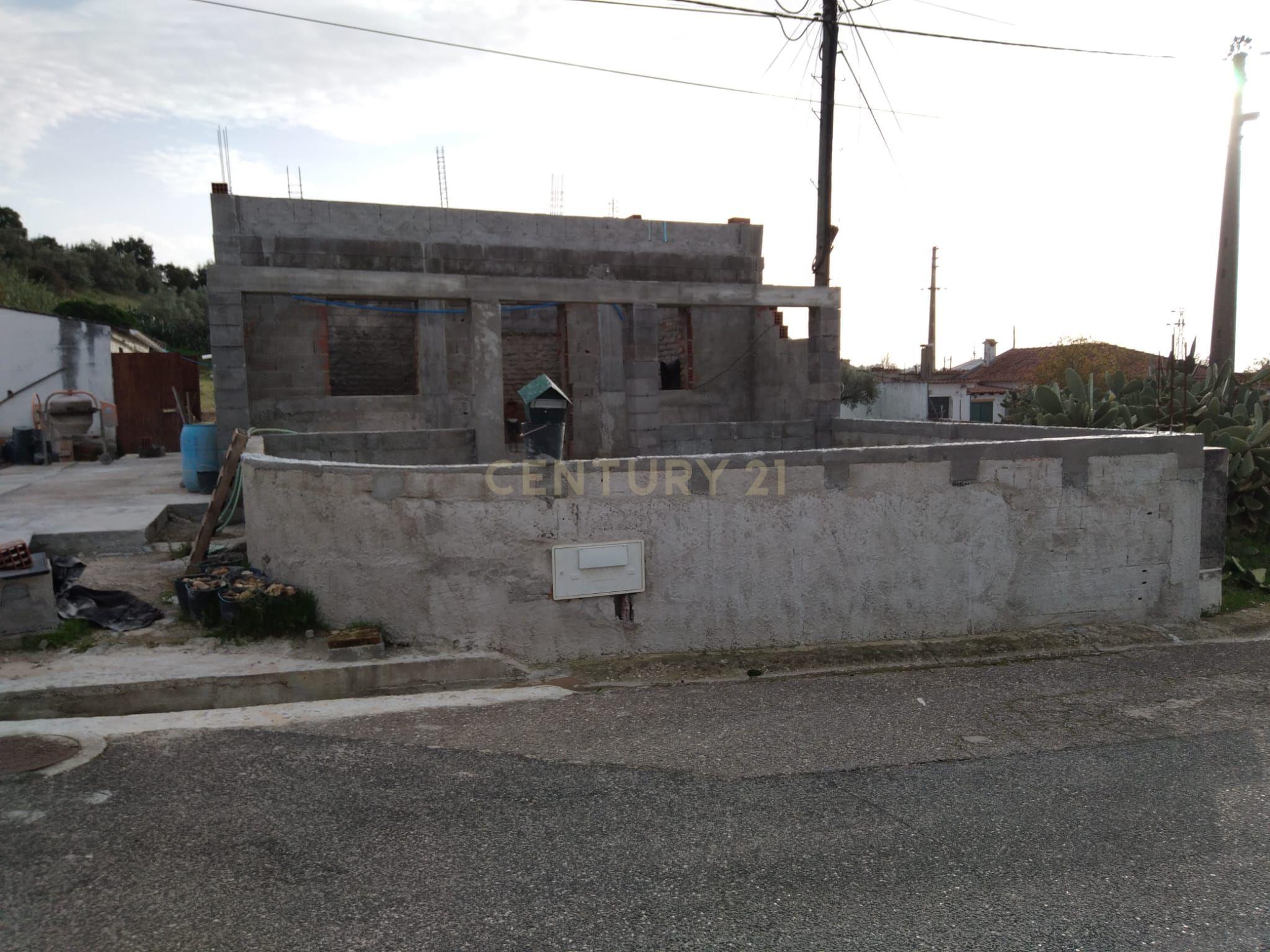 Moradia em Reconstrução – Carregueira, Chamusca - Image 4