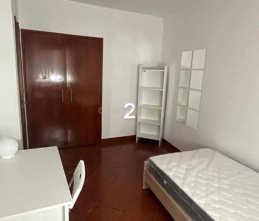 Apartamento T3 em Portalegre - Image 10