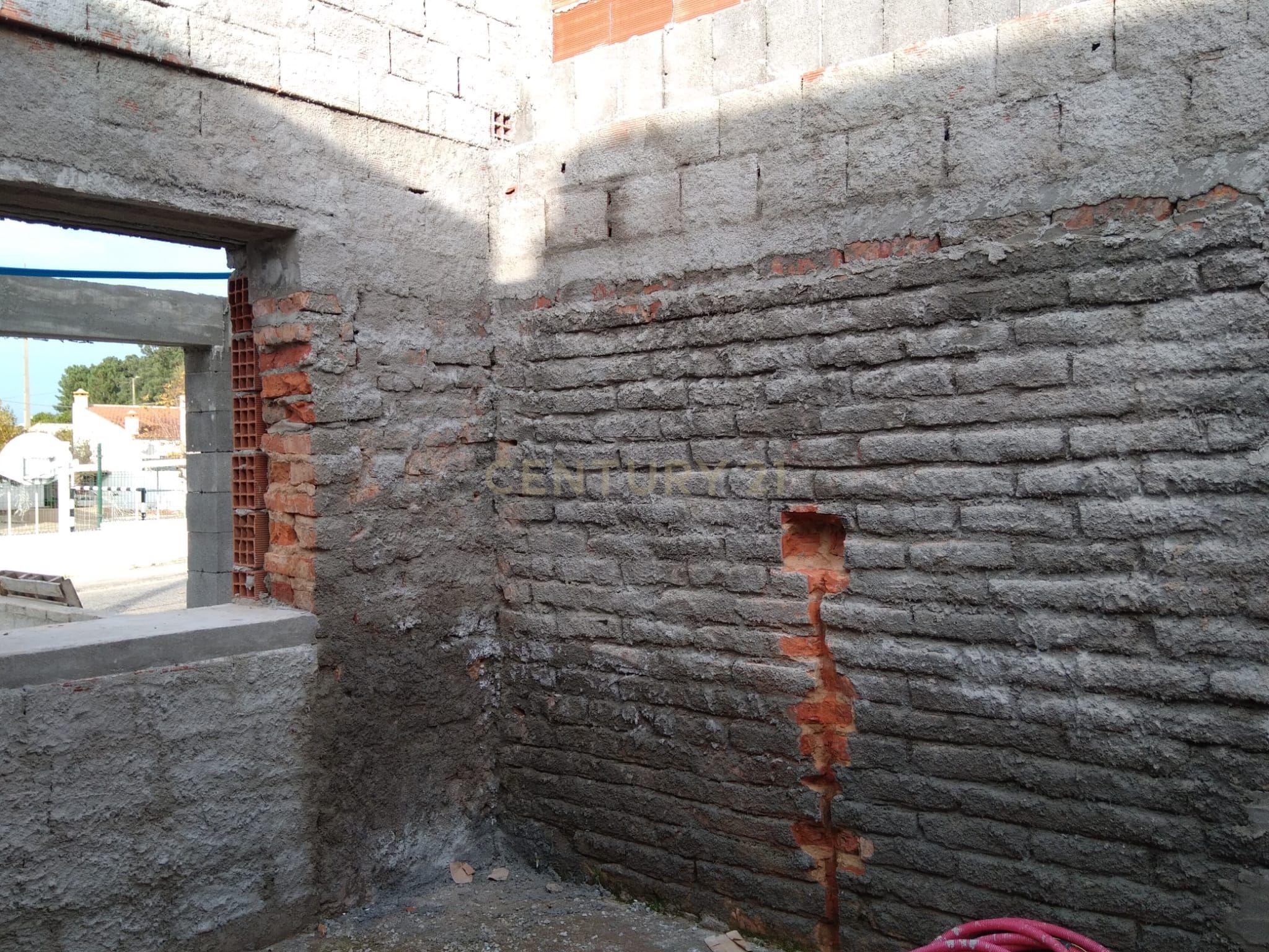 Moradia em Reconstrução – Carregueira, Chamusca - Image 8