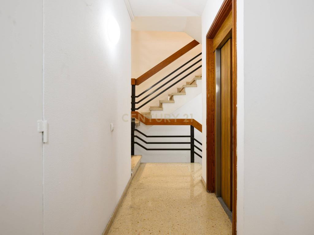 undefined - Image 9
