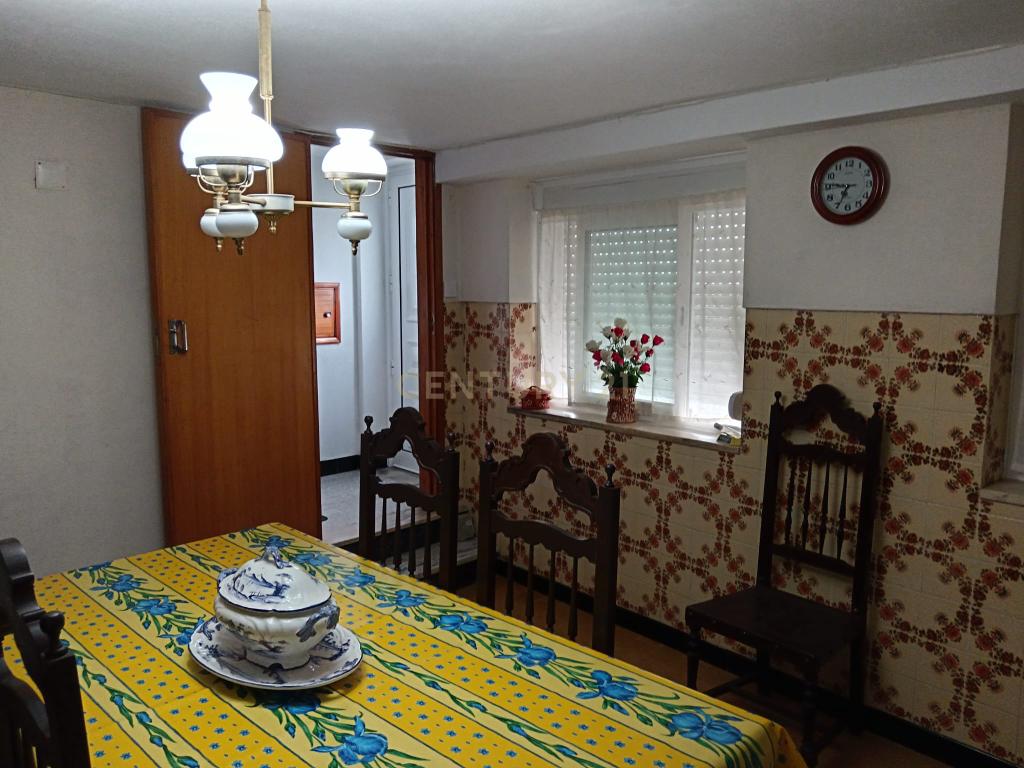 Casa em Palvarinho, Castelo Branco - Image 1