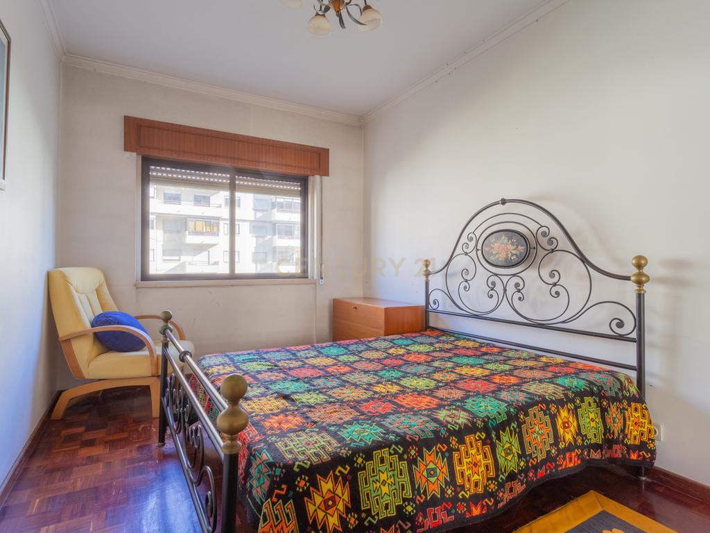 Apartamento T3 Loures, Infantado - Image 13