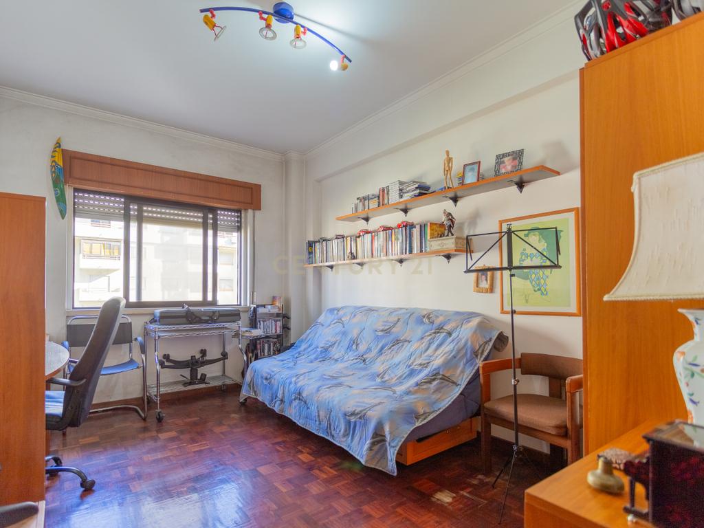 Apartamento T3 Loures, Infantado - Image 10