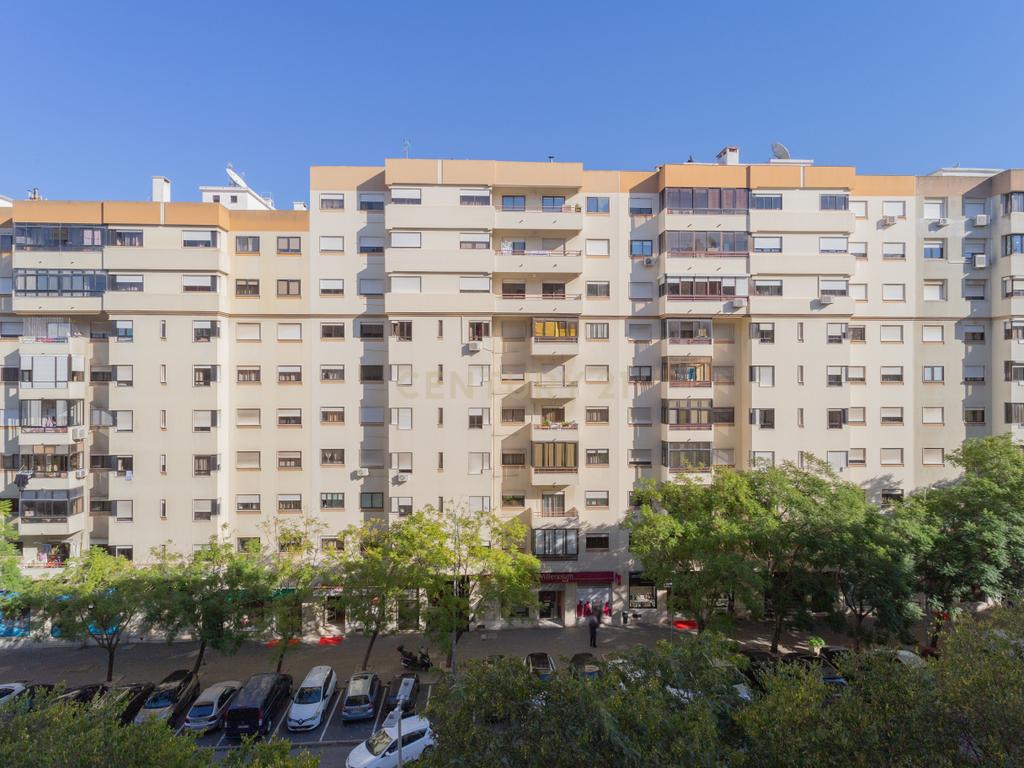 Apartamento T3 Loures, Infantado - Image 22