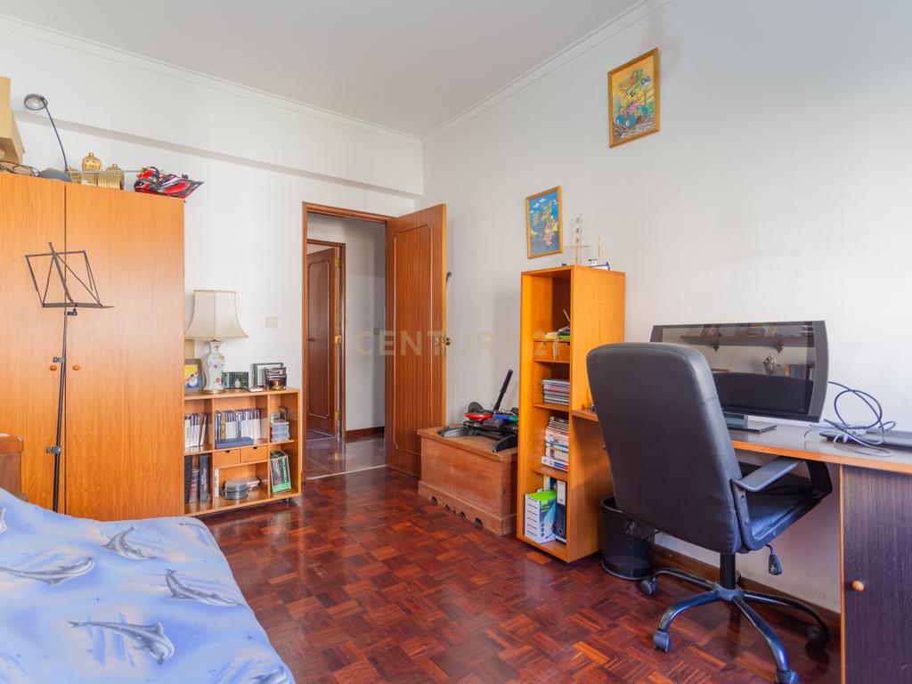 Apartamento T3 Loures, Infantado - Image 12