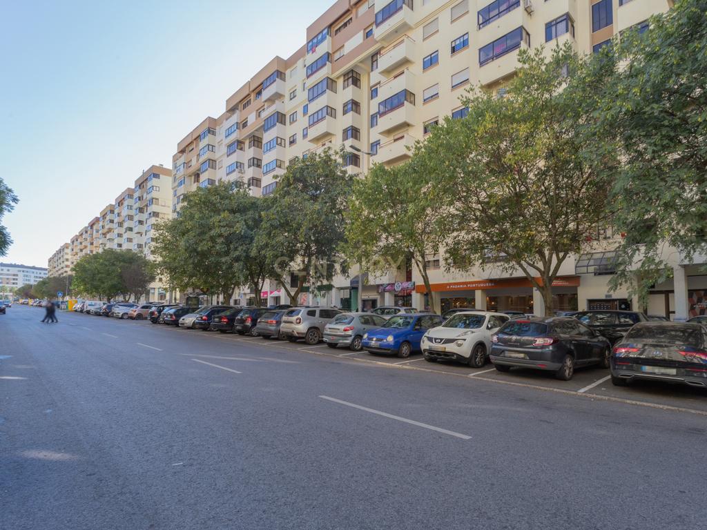 Apartamento T3 Loures, Infantado - Image 26
