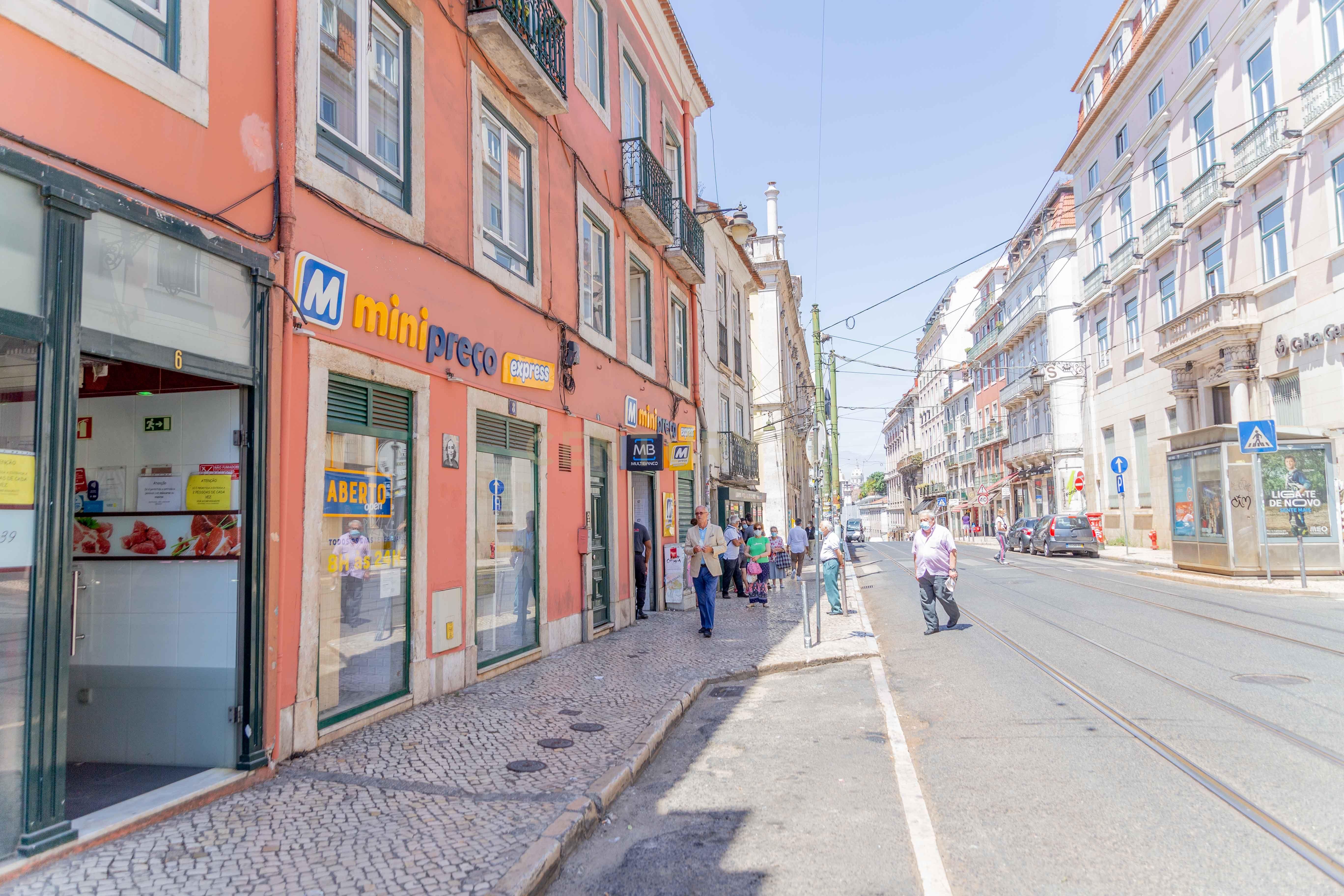T1 de luxo no centro de Lisboa/3º piso - Image 25