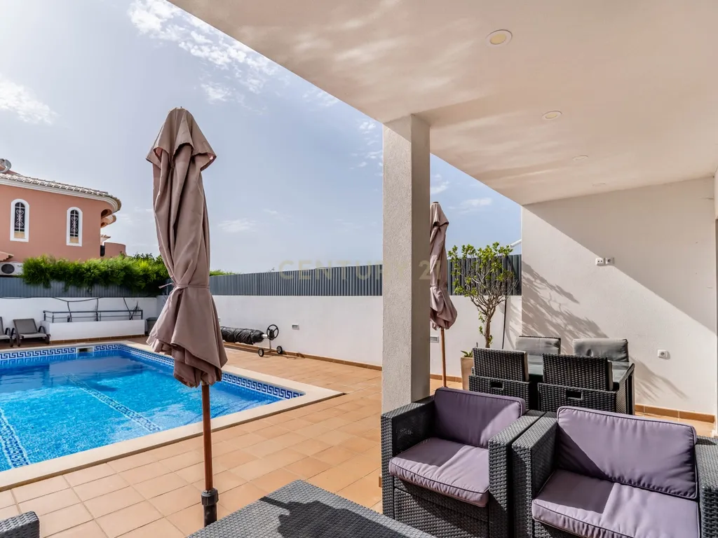Moradia T3 com possibilidade de AL em São Rafael, Albufeira - Image 15
