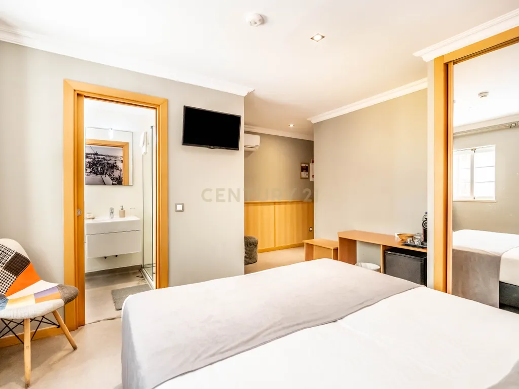 Guesthouse em Pleno Funcionamento no Coração de Portimão - Image 22