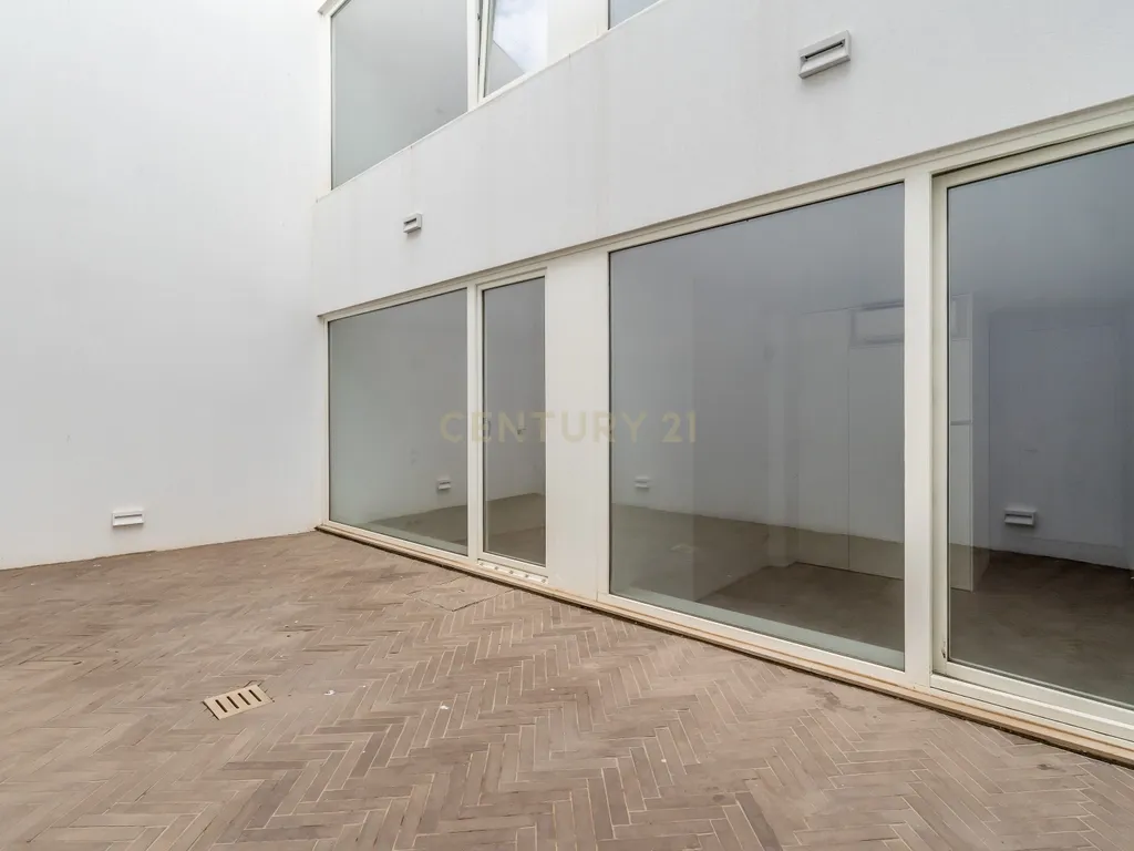 Moradia em primeira linha Mar com piscina no Terraço. Com uma Vista única! - Image 33
