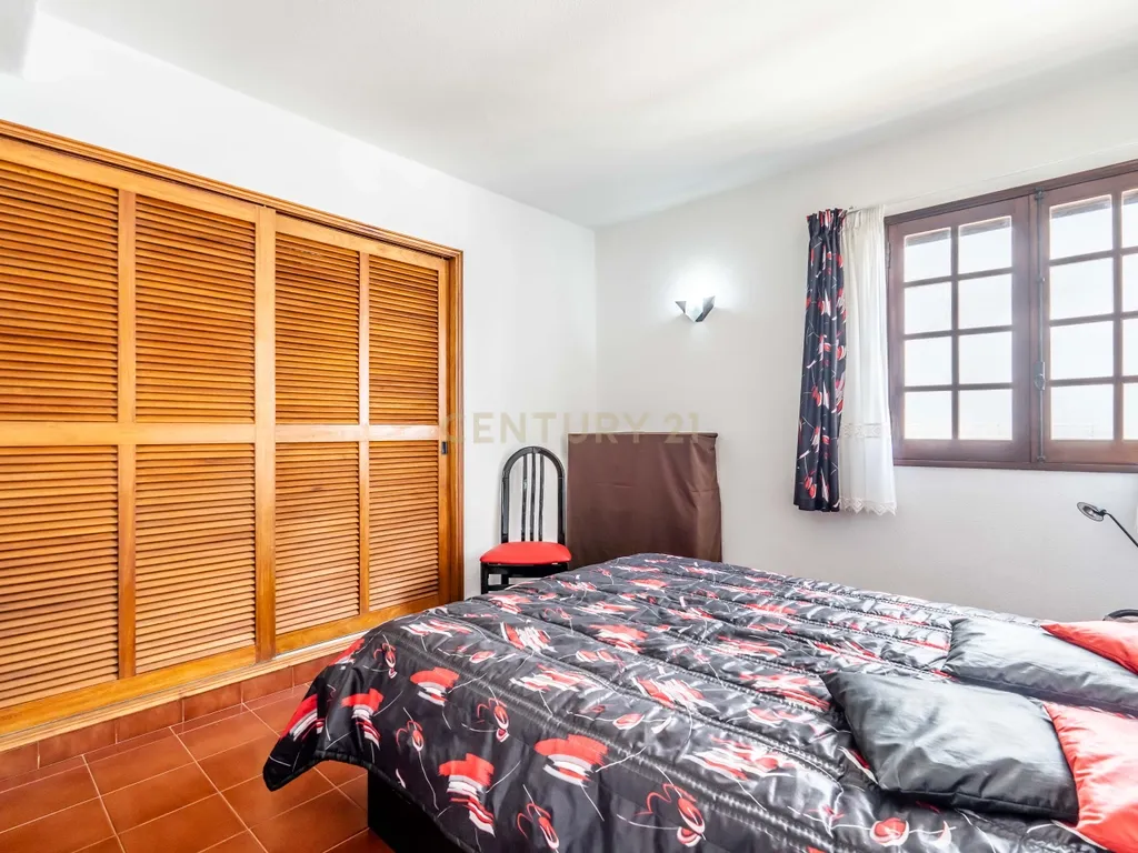 Apartamento T3 em Olhos de Água Vista-Mar - Image 12