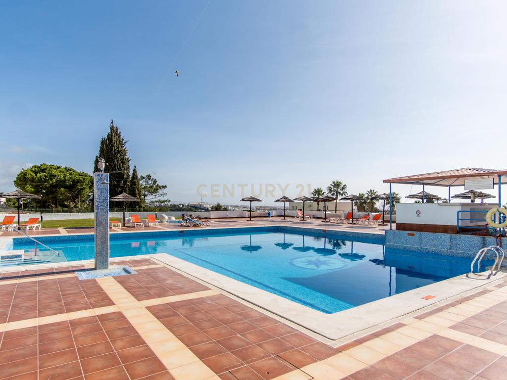 Apartamento T1 com vista mar a 800 metros do centro histórico e da praia de Albufeira - Image 4