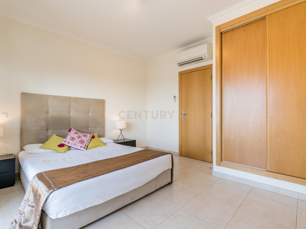 Encantadora moradia T2 em Vila Branca, Albufeira - Image 15