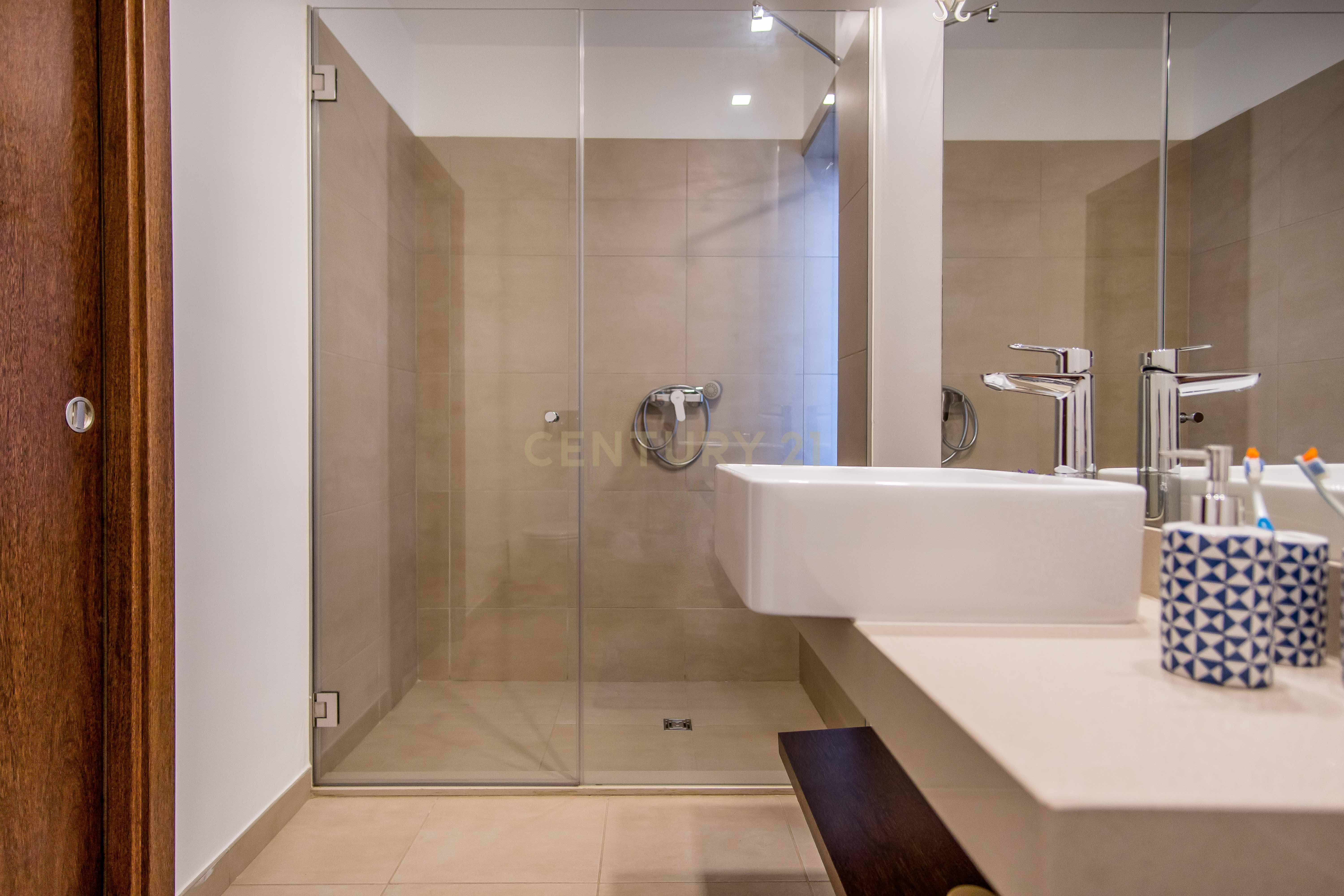 Apartamento T3 no Condominio Oasis Mar - Image 19