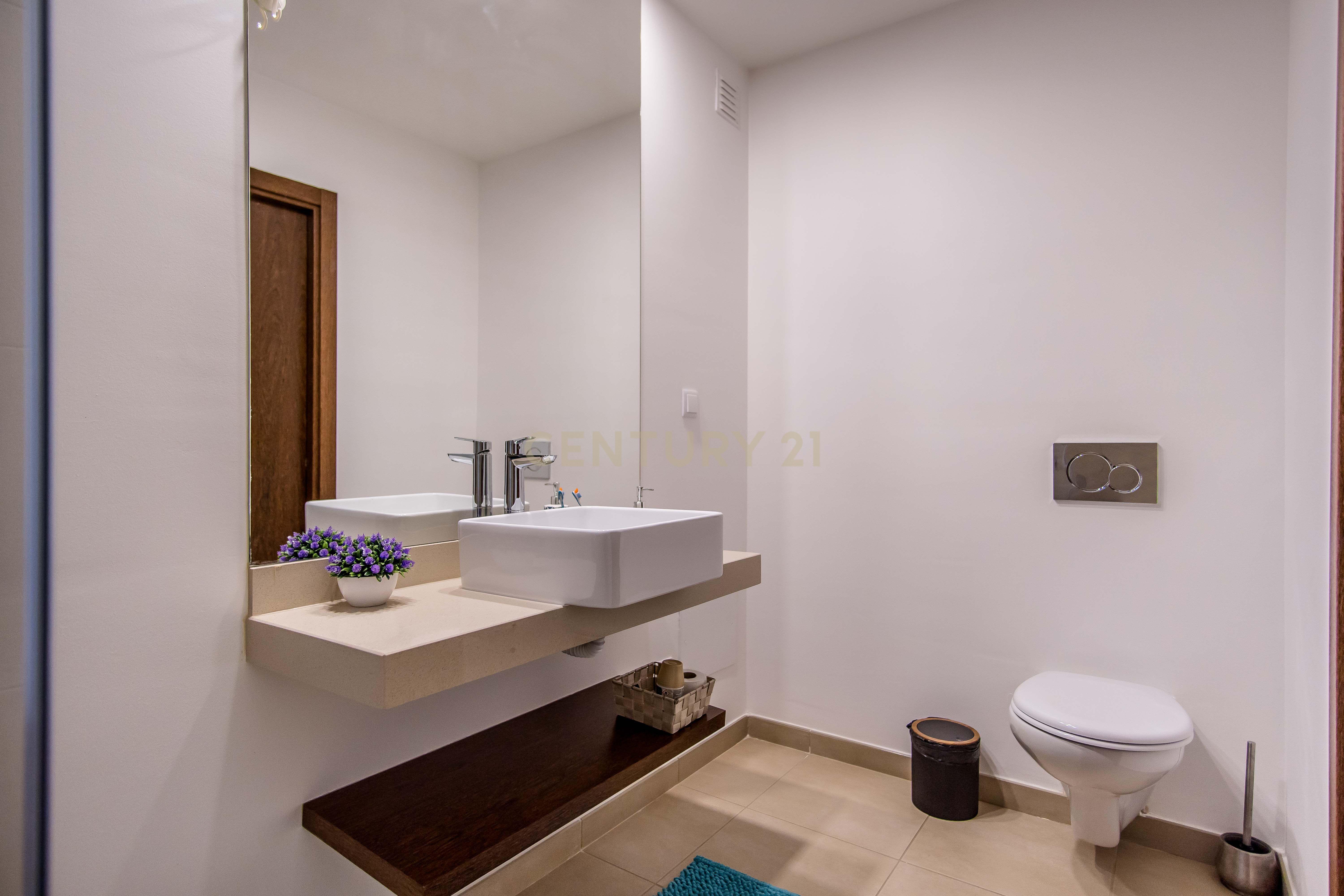 Apartamento T3 no Condominio Oasis Mar - Image 20