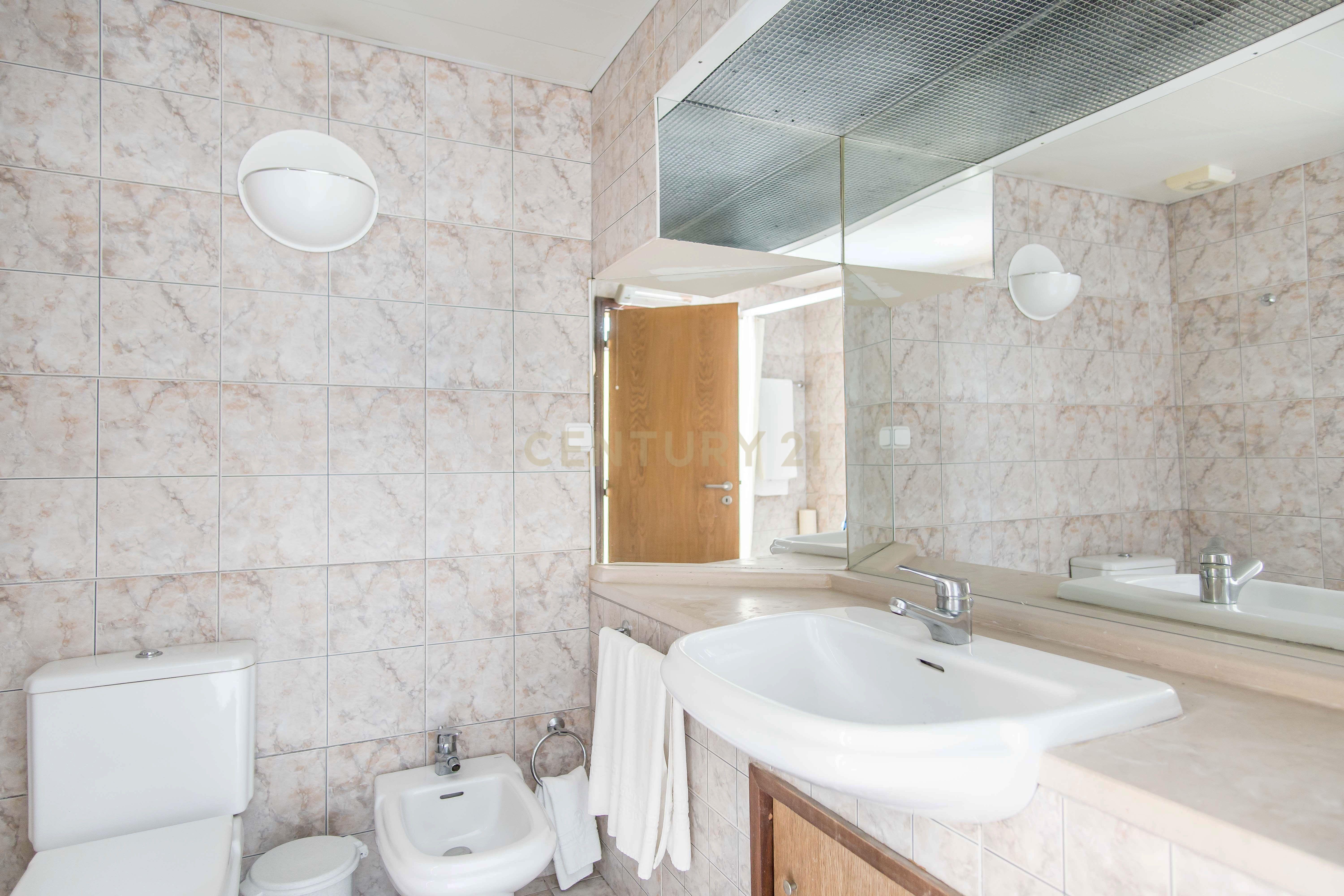 Apartamento T1 em Empreendimento Turístico em Albufeira - Image 19