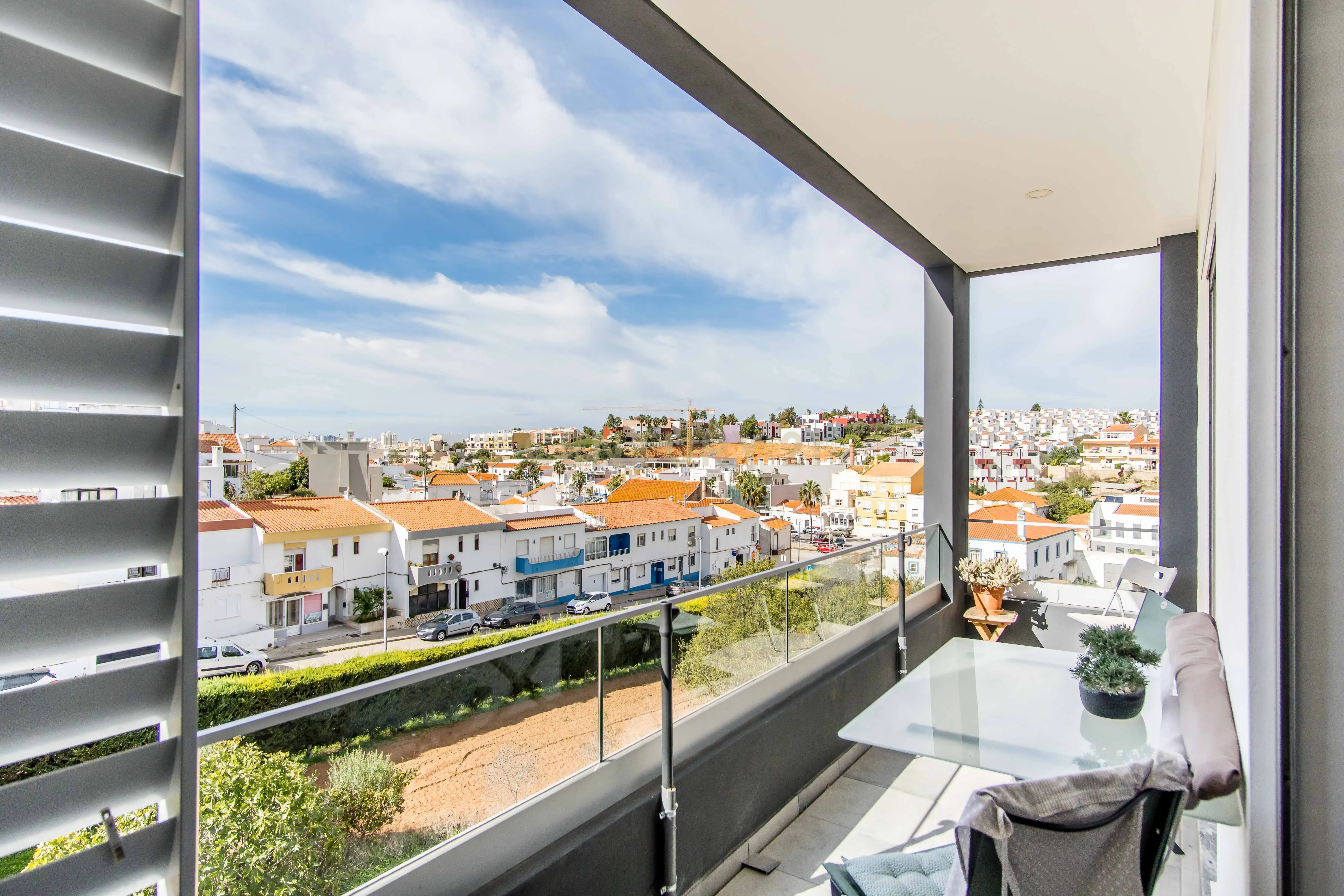 Viva o Melhor de Ferragudo num T3 de Luxo com Localização Privilegiada - Image 6