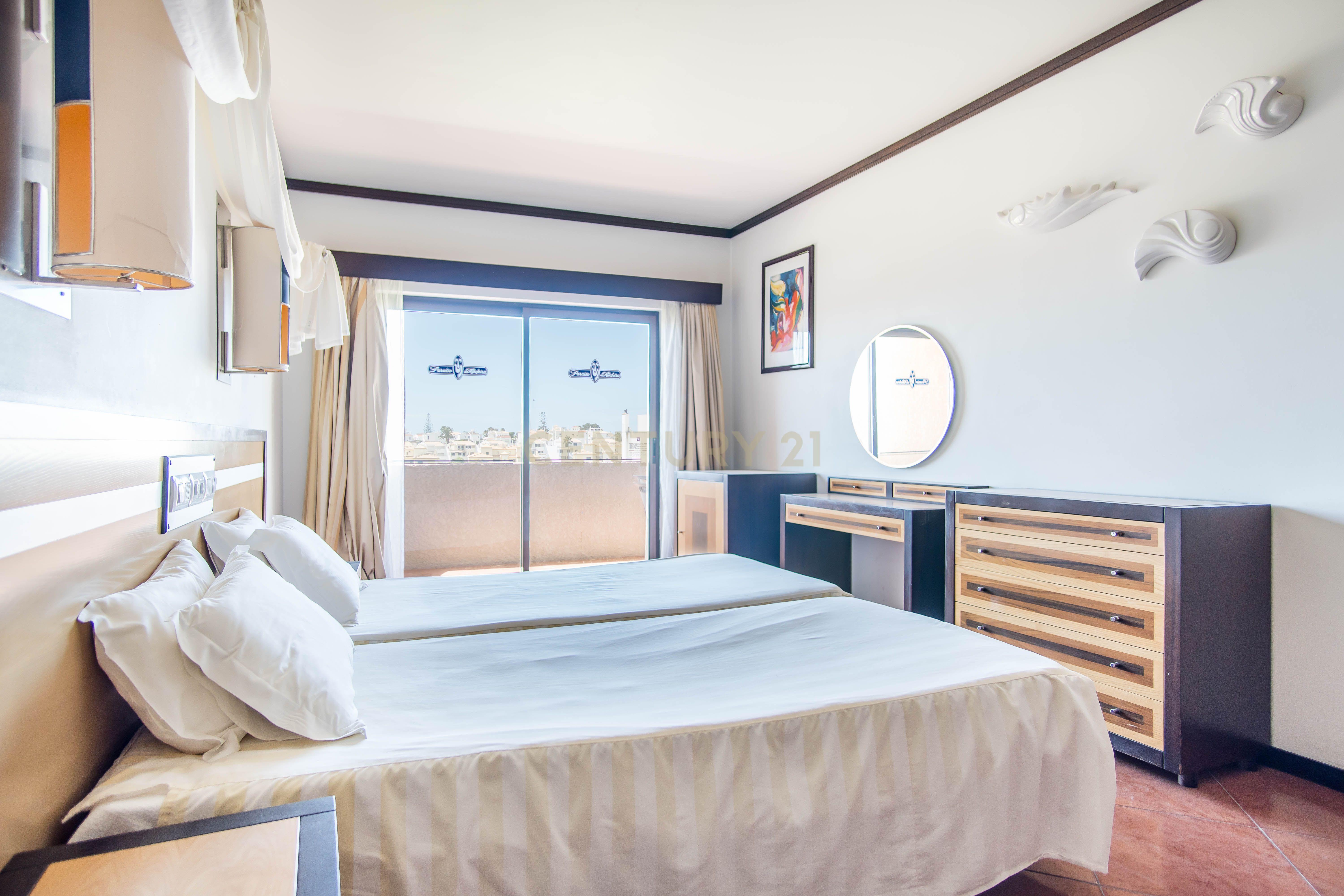 Apartamento T1 em Empreendimento Turístico em Albufeira - Image 14