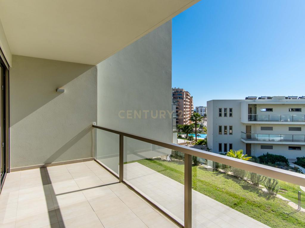 Apartamento T3 no Condominio Oasis Mar - Image 32