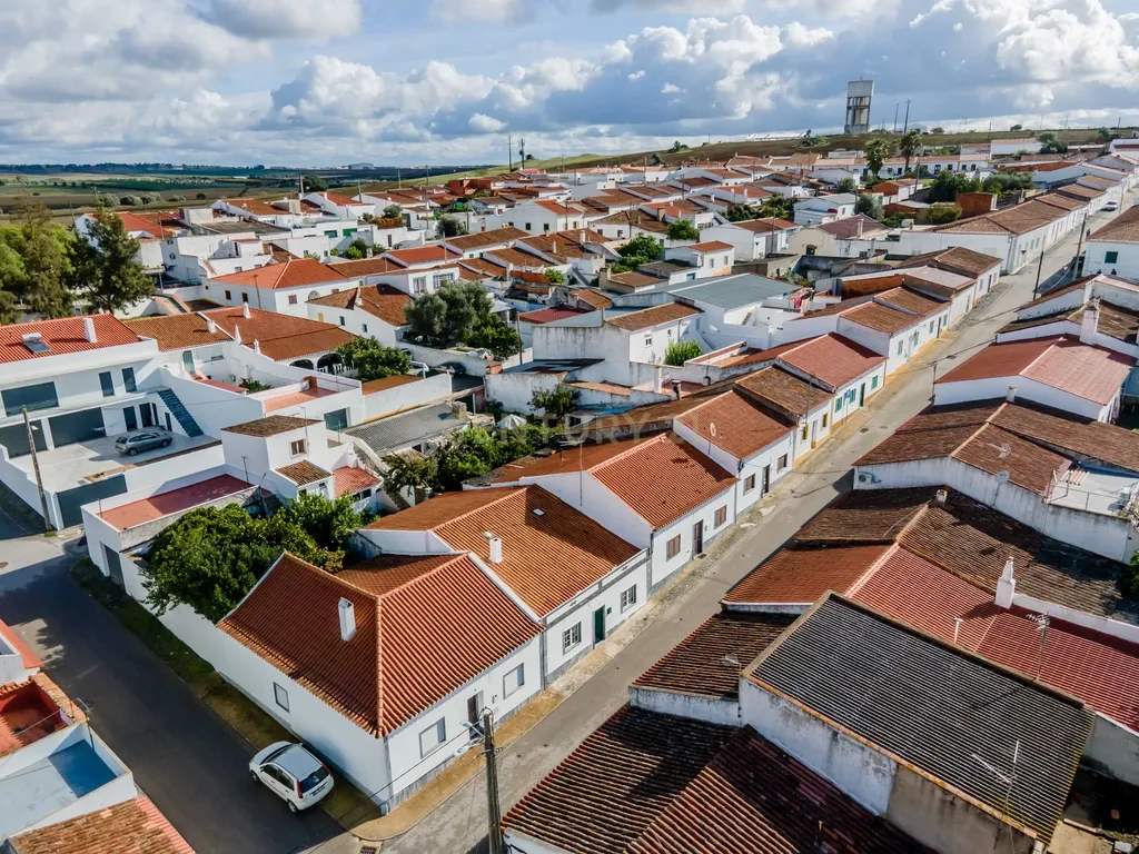 Moradia T5 à Venda em Beringel – A Apenas 5km de Beja! - Image 33