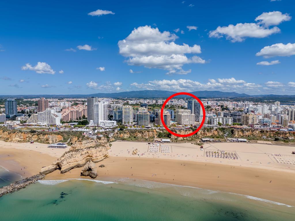 Garagem em Box para 2 carros na Praia da Rocha, Portimão - Image 4