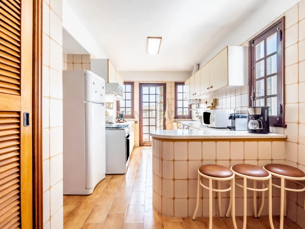 Apartamento T3 em Olhos de Água Vista-Mar - Image 23