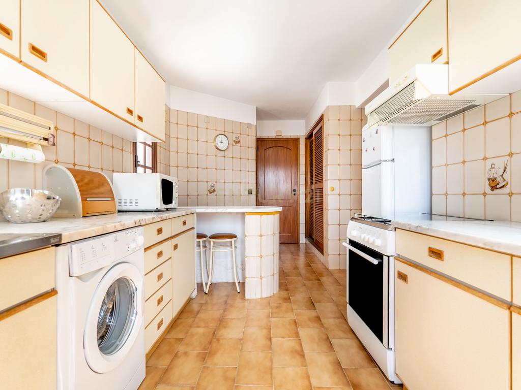 Apartamento T3 em Olhos de Água  Vista-Mar - Image 25
