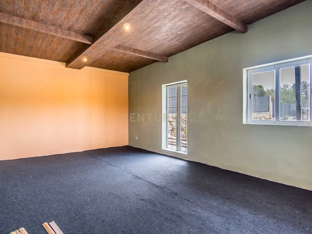 Terreno Rustico de 5600m2 transformado em quinta - Paderne - Image 30