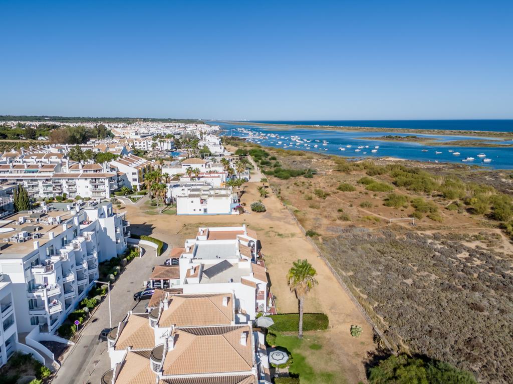 Moradia na 1º linha da  Ria Formosa, no  Resort Golden Club Cabanas de Tavira - Image 36