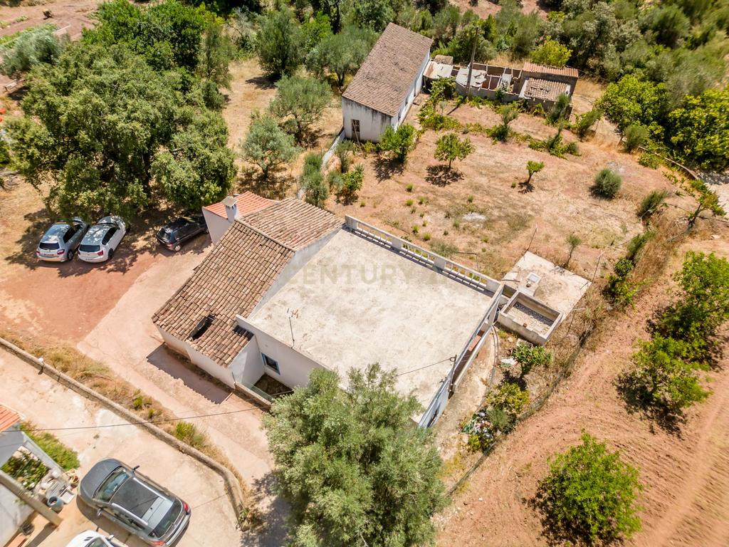 Moradia isolada com 4 quartos em Benafim - Image 25