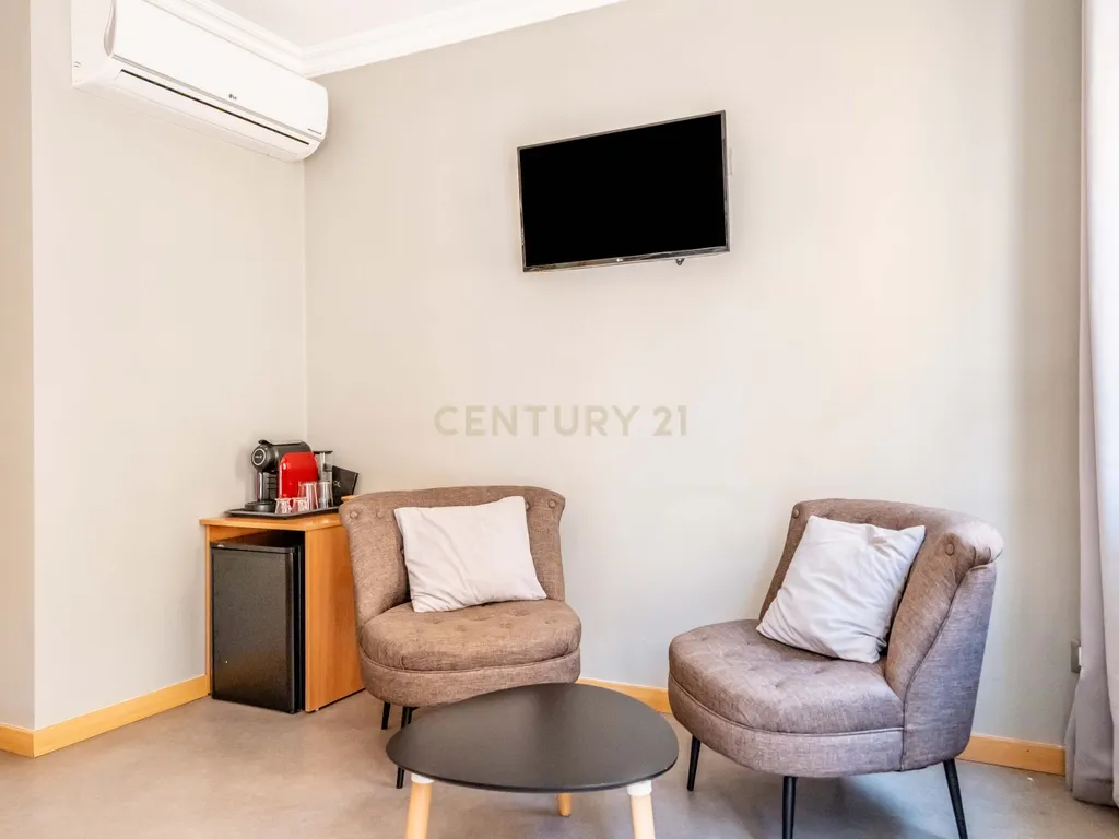 Guesthouse em Pleno Funcionamento no Coração de Portimão - Image 19