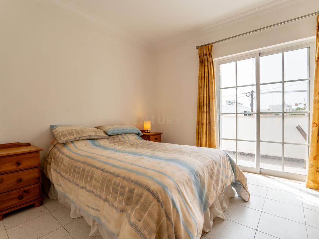 Moradia T4 em Alvor - Image 19