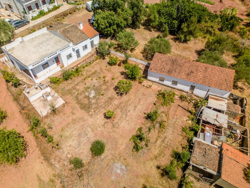 Moradia isolada com 4 quartos em Benafim - Image 24