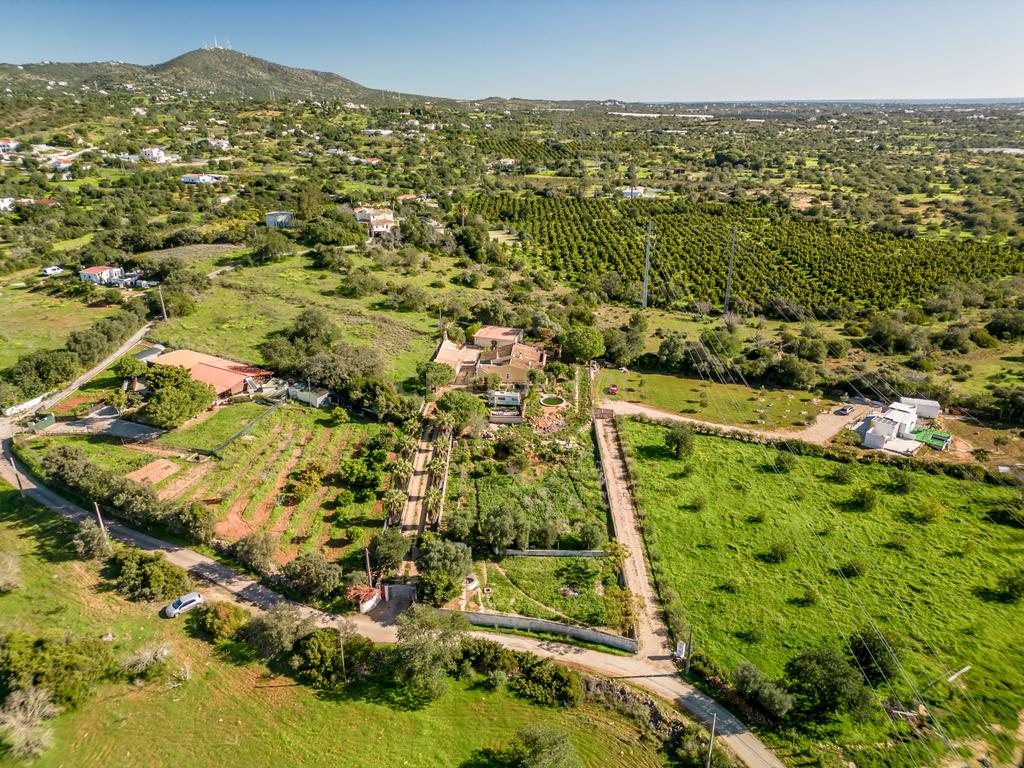 Encantadora Moradia Tradicional com Vista para o Campo em Estoi - Image 18