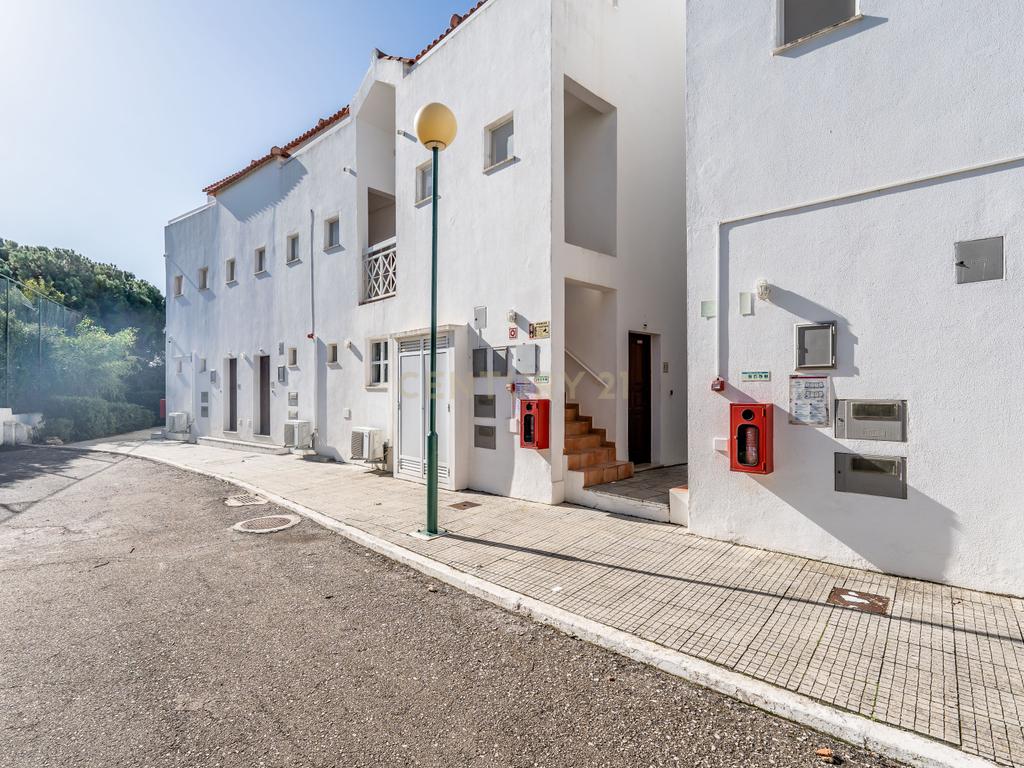 Apartamento T0  Praia da Oura - Image 15