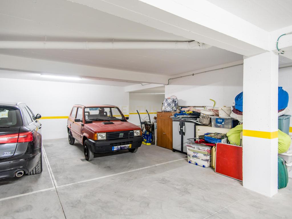 Viva o Melhor de Ferragudo num T3 de Luxo com Localização Privilegiada - Image 23