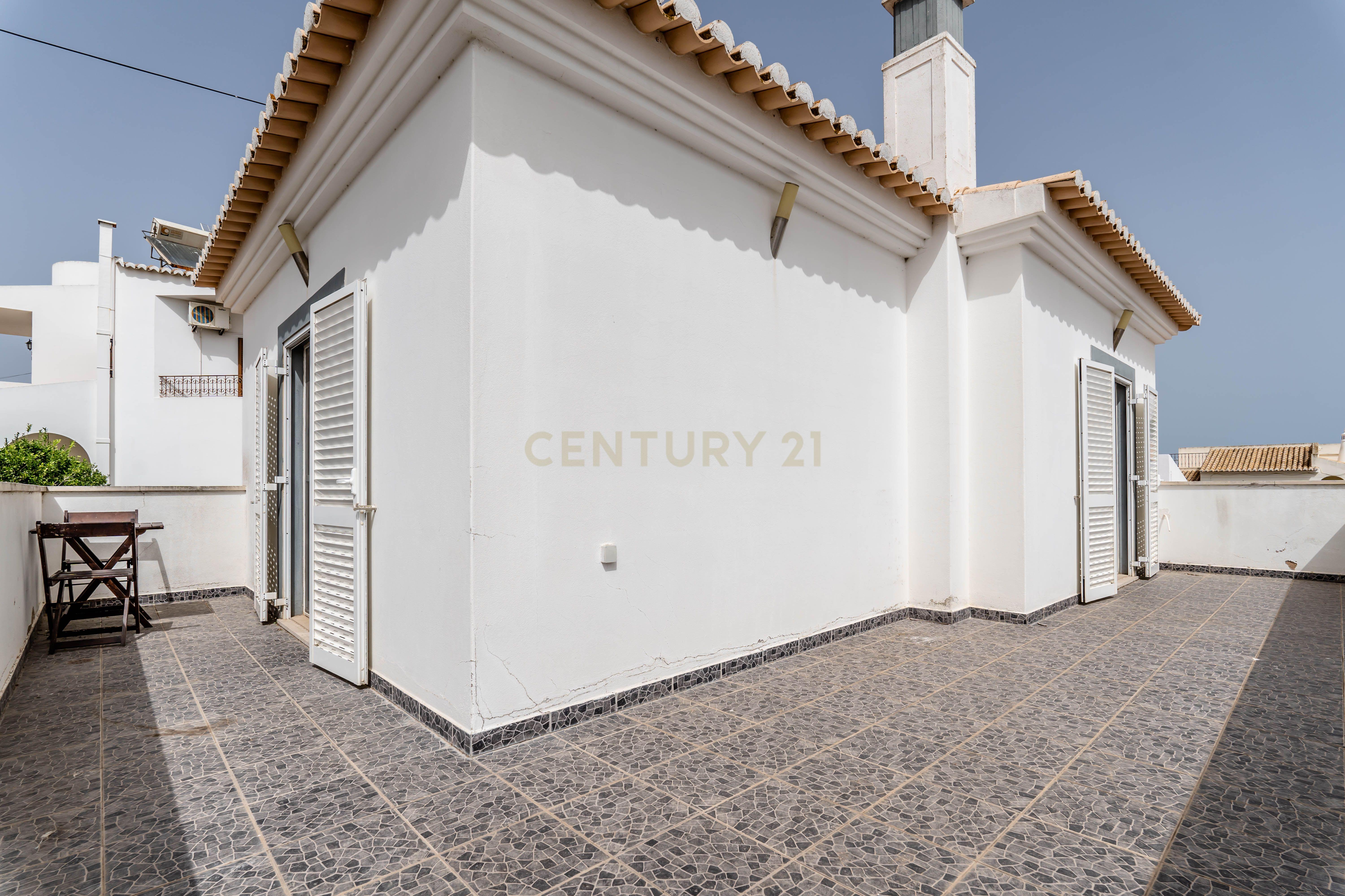 Moradia T4 em Alvor - Image 21