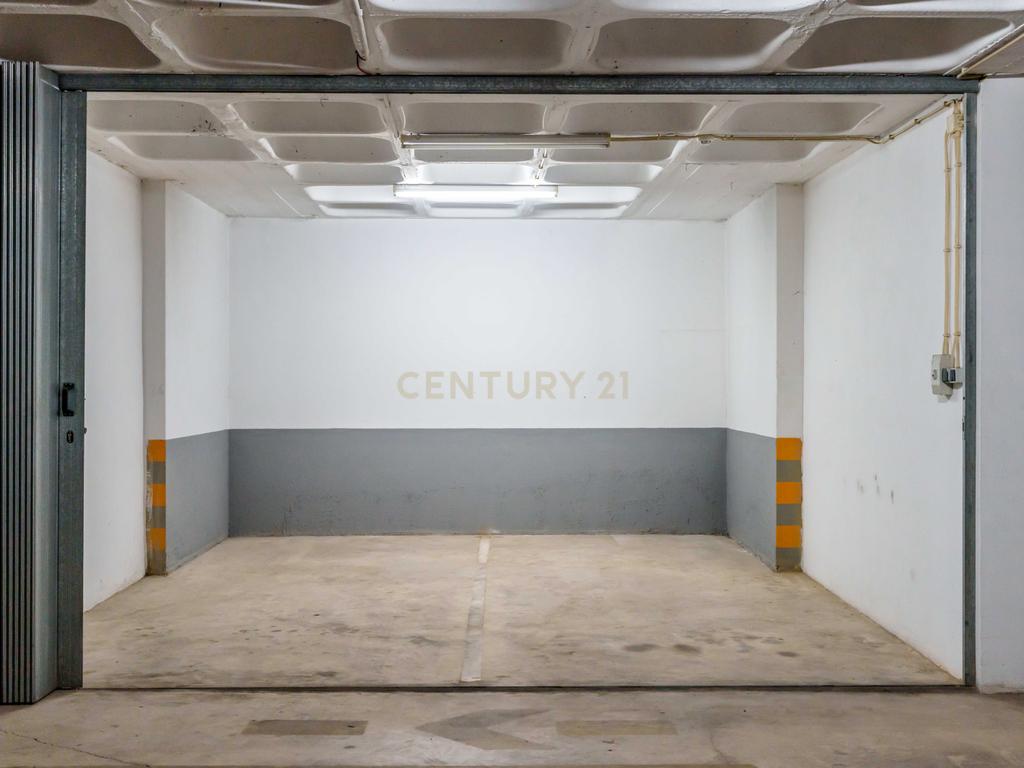 Garagem em Box para 2 carros na Praia da Rocha, Portimão - Image 1