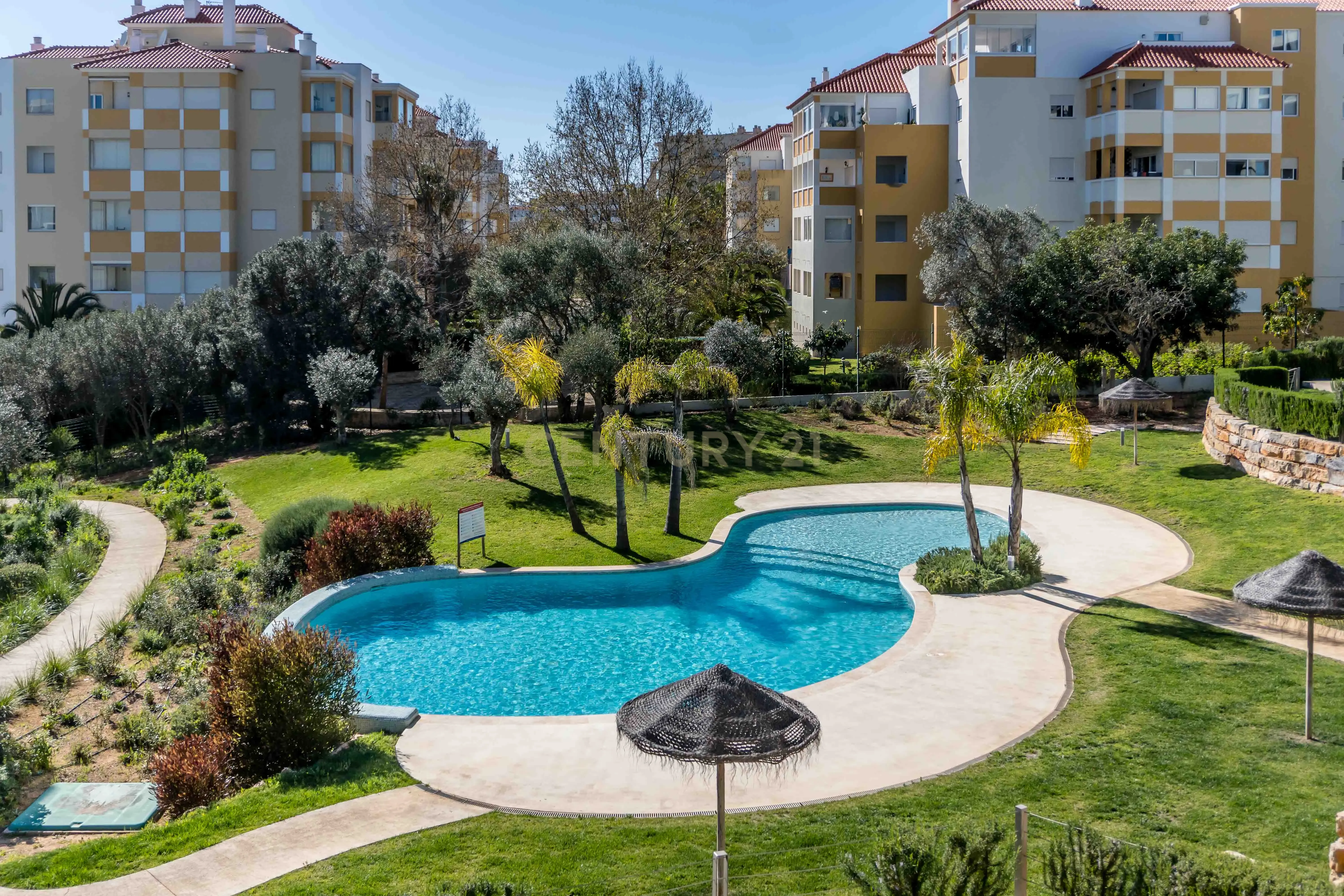Apartamento T3 no Condominio Oasis Mar - Image 33