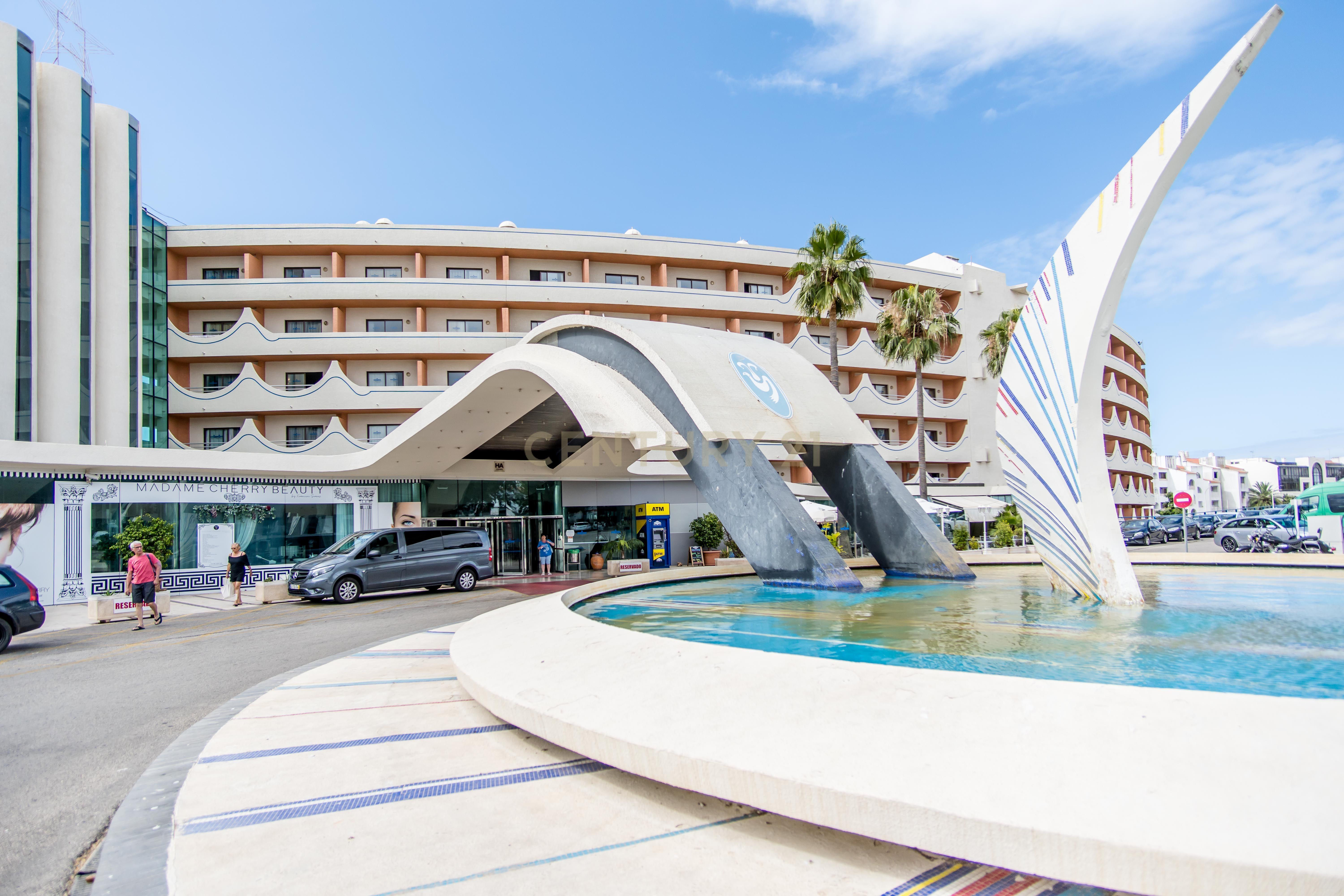 Apartamento T1 em Empreendimento Turístico em Albufeira - Image 4