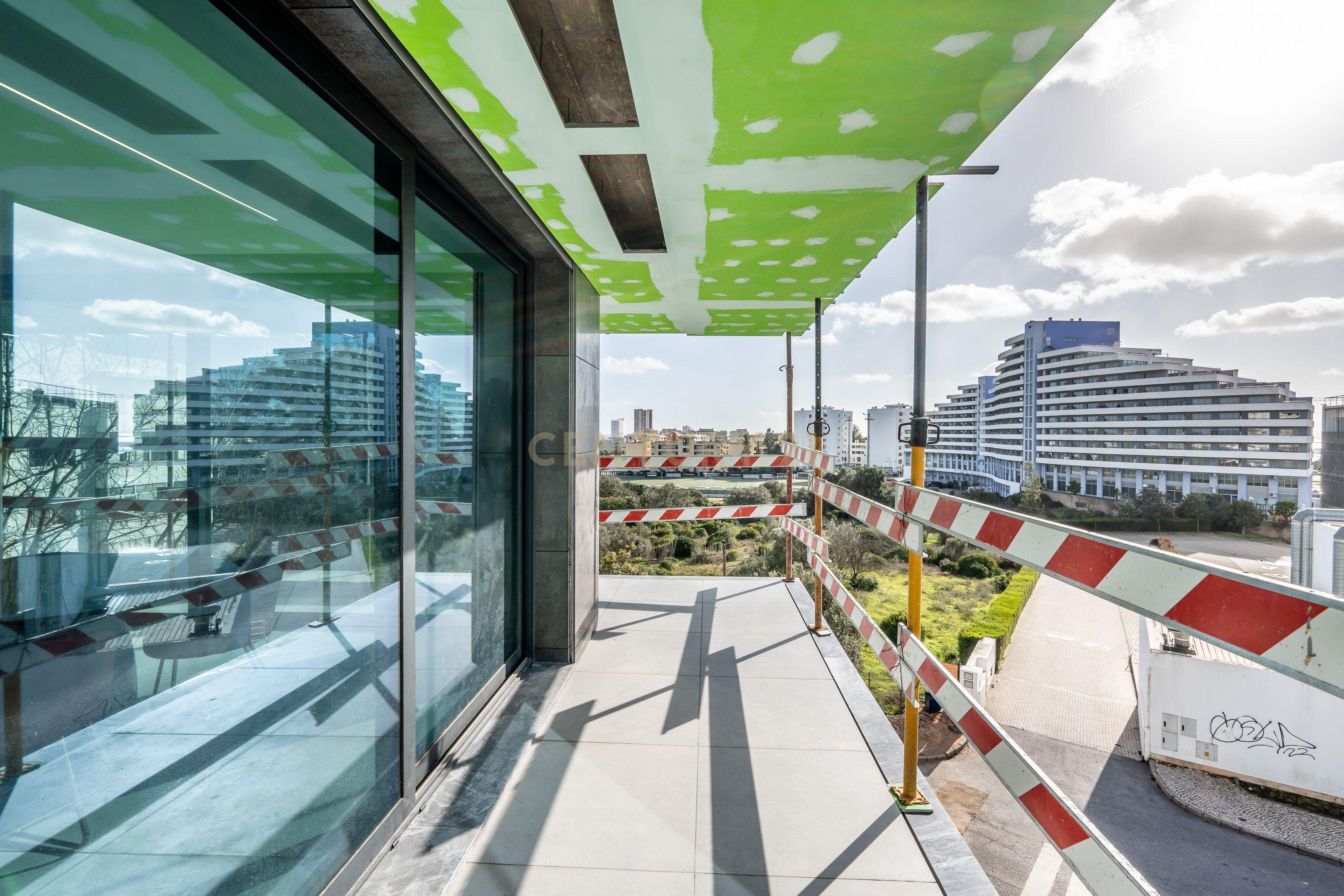 đĄ DOMUS LUX RESIDENCE â A ELEGĂNCIA DE VIVER EM PORTIMĂO (T2 4Âș Drt.) - Image 33