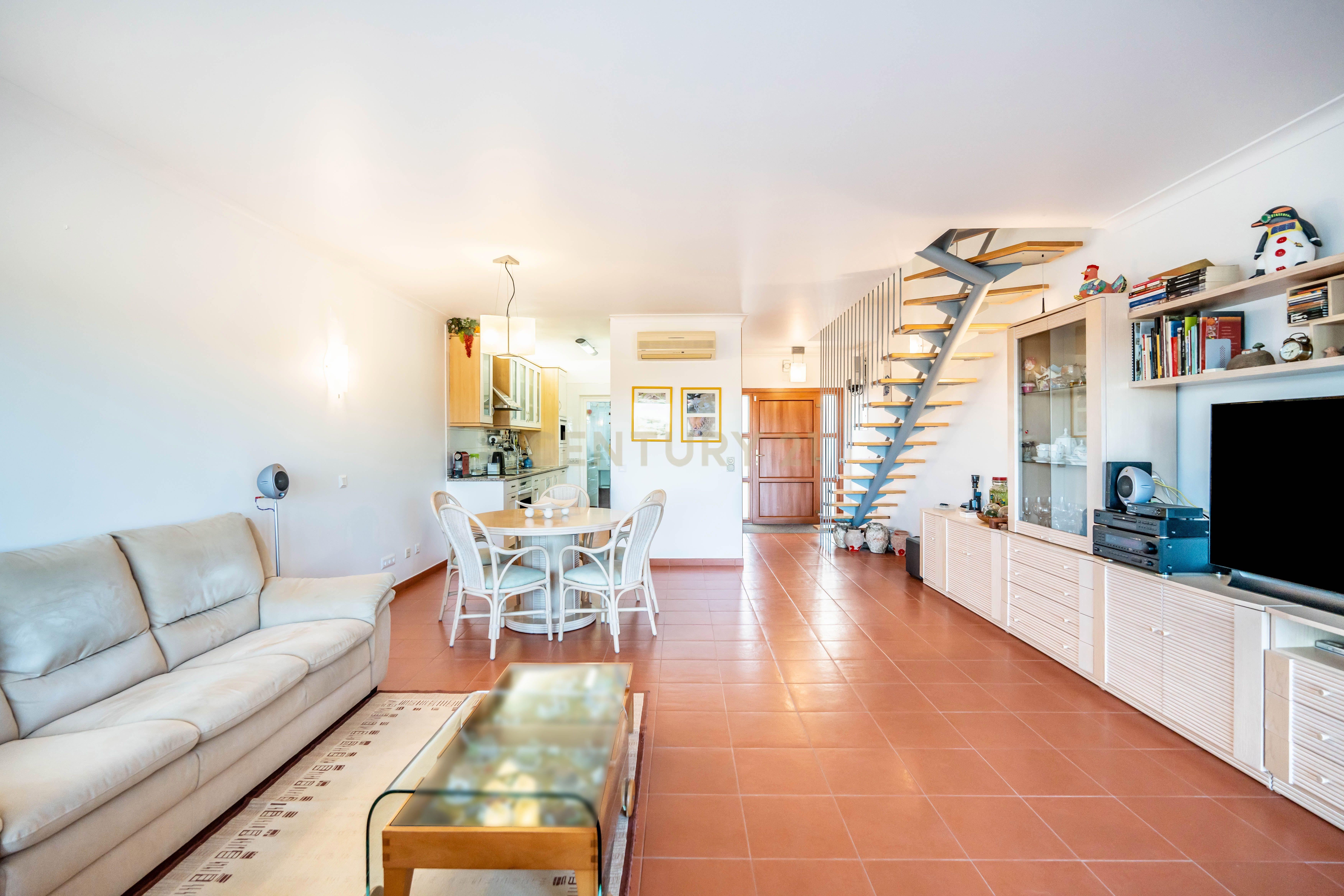 Moradia na 1º linha da Ria Formosa, no Resort Golden Club Cabanas de Tavira - Image 10