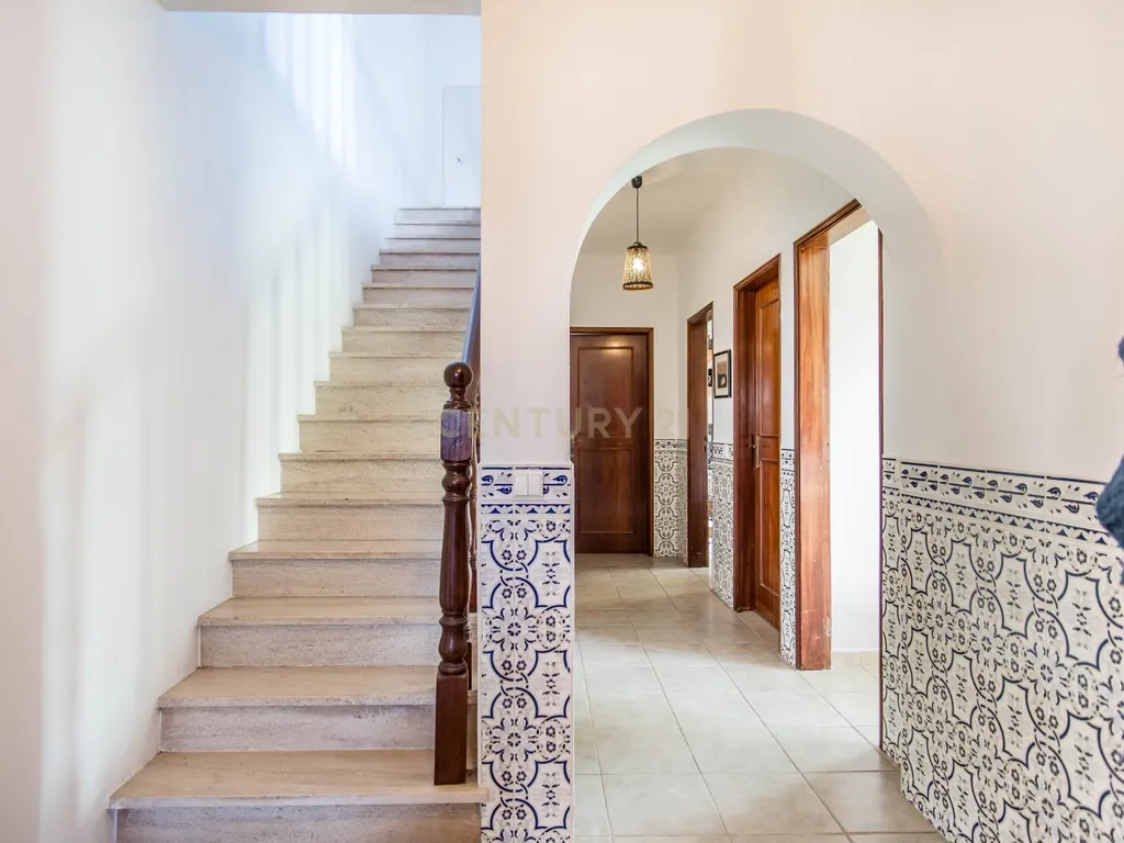 Moradia com 6 quartos - Image 25