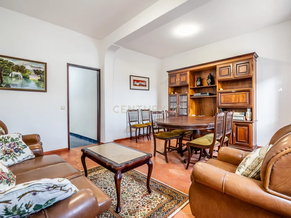 Moradia em Silves com vistas desafogadas - Image 2