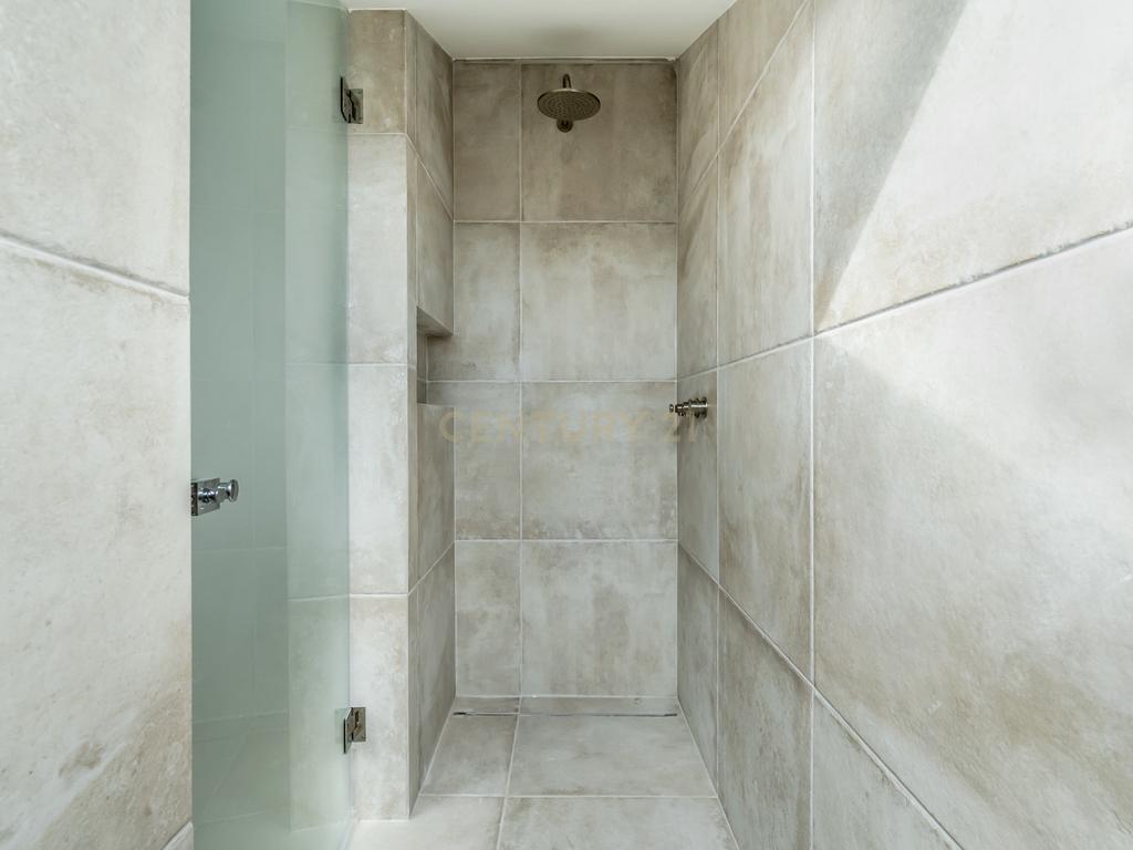 Moradia em primeira linha Mar com piscina no Terraço. Com uma Vista única! - Image 40