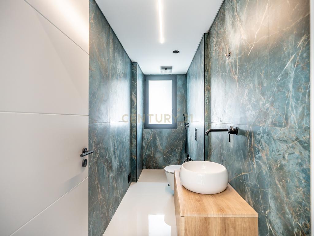 🏡 DOMUS LUX RESIDENCE – A ELEGÂNCIA DE VIVER EM PORTIMÃO (T2 4º Drt.) - Image 17