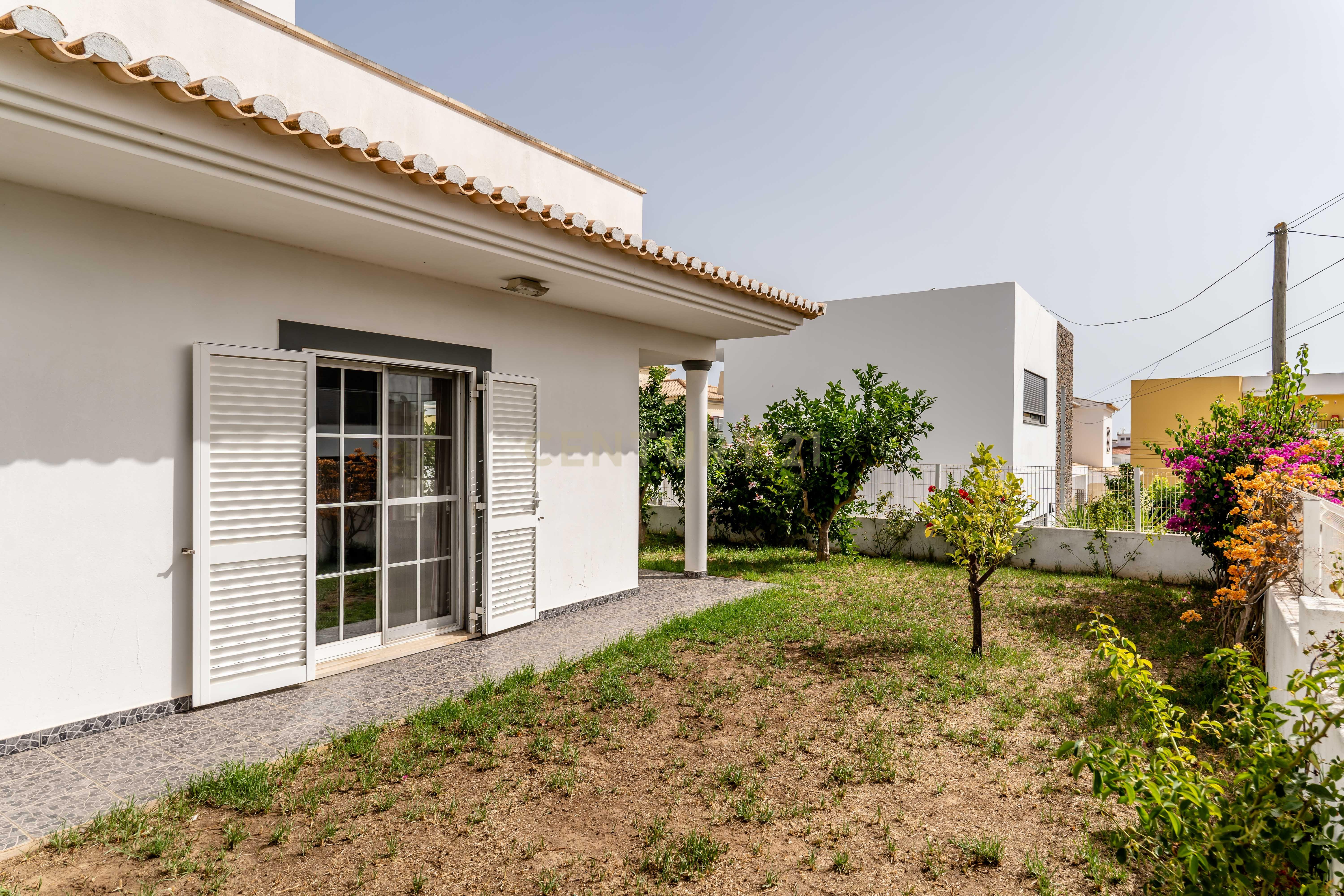 Moradia T4 em Alvor - Image 5