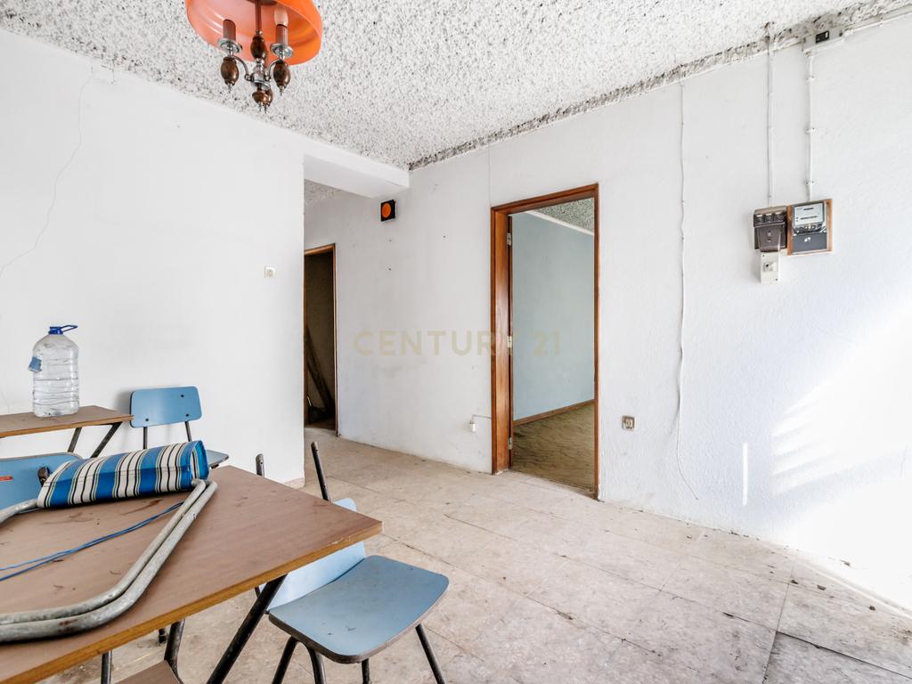 Moradia T4 para Venda em Monte Clérigo, São Marcos da Serra - Image 27