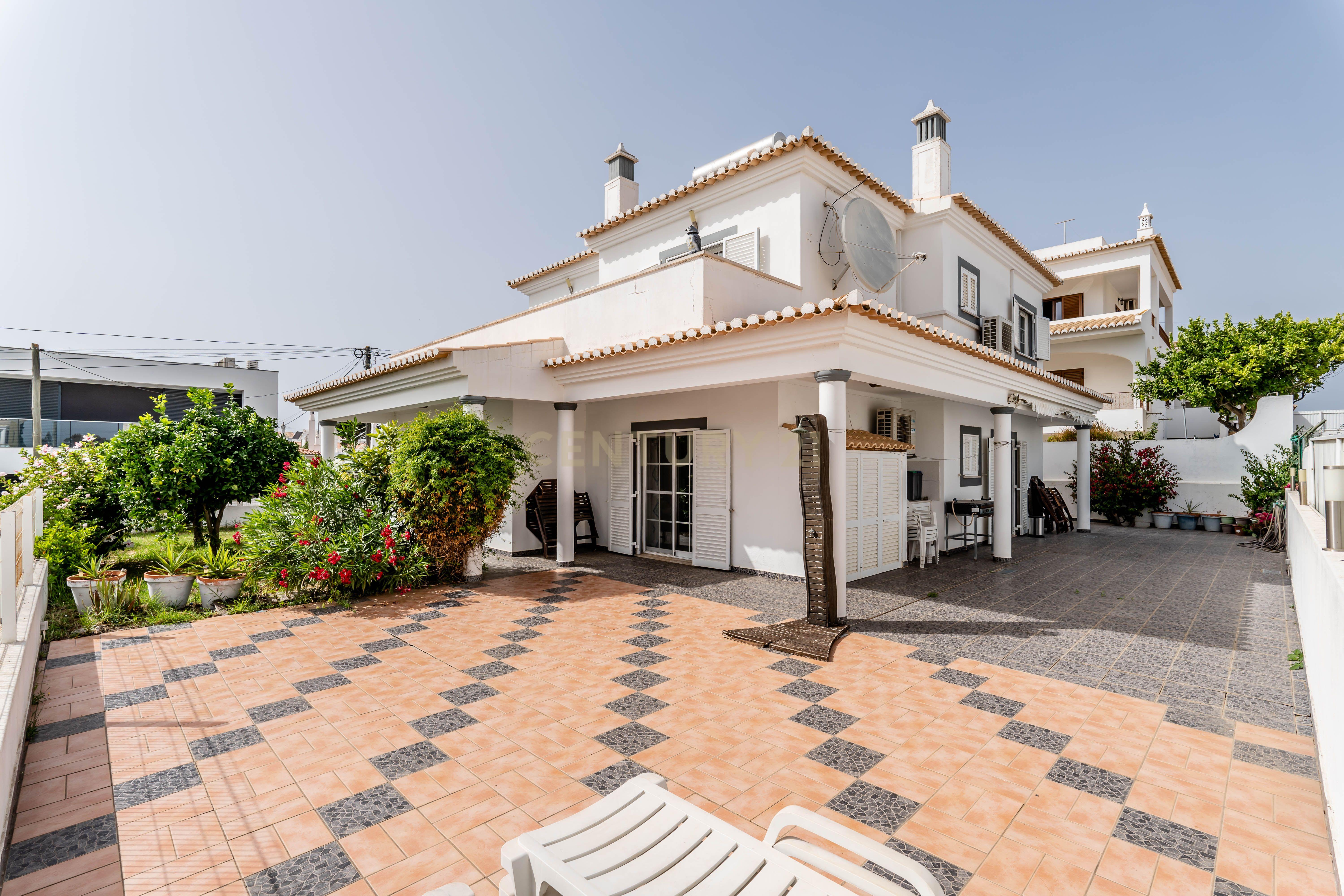 Moradia T4 em Alvor - Image 3