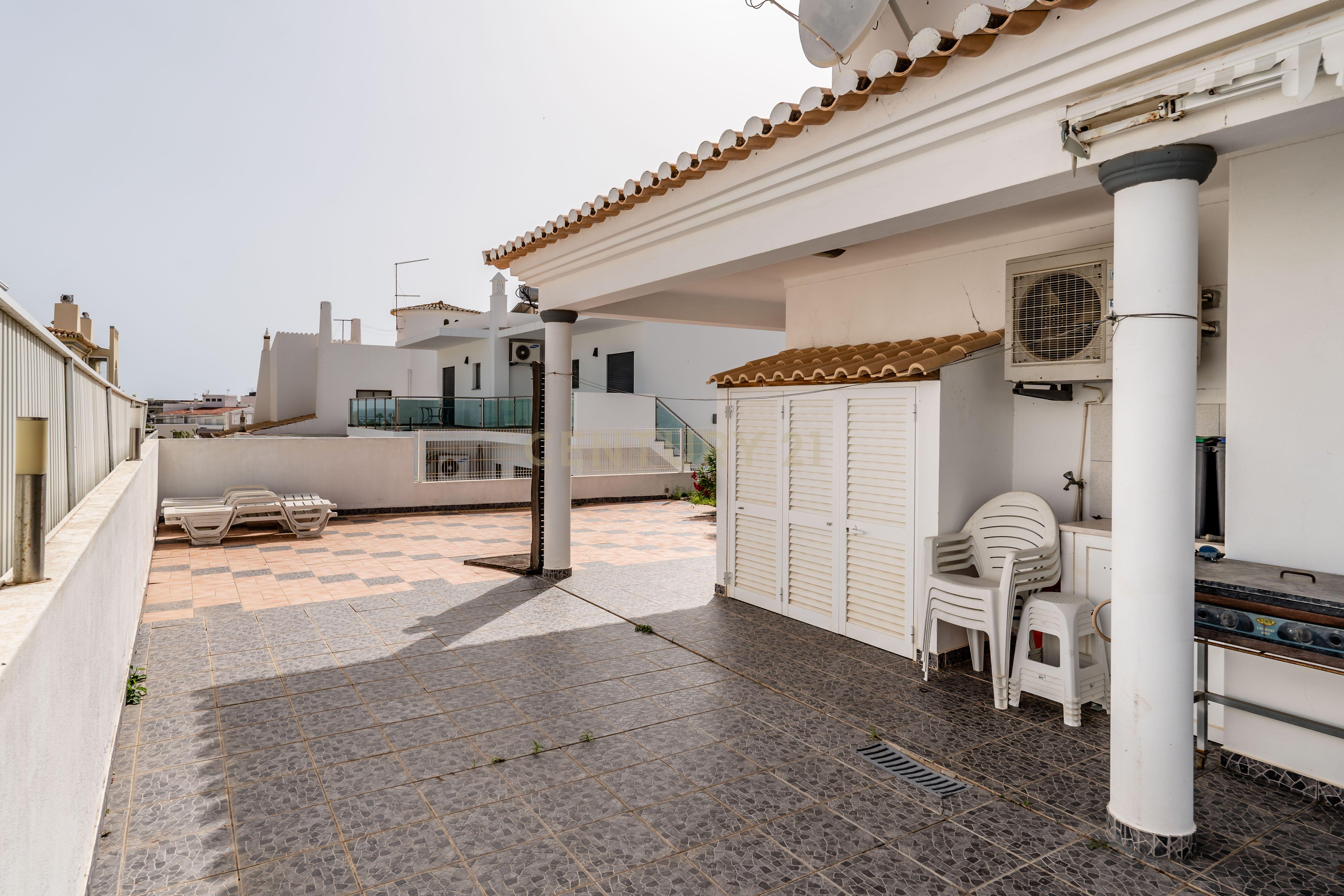 Moradia T4 em Alvor - Image 6